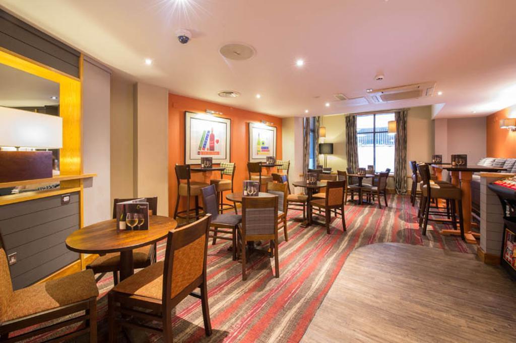 Premier Inn Liverpool City Centre - Moorfields Экстерьер фото