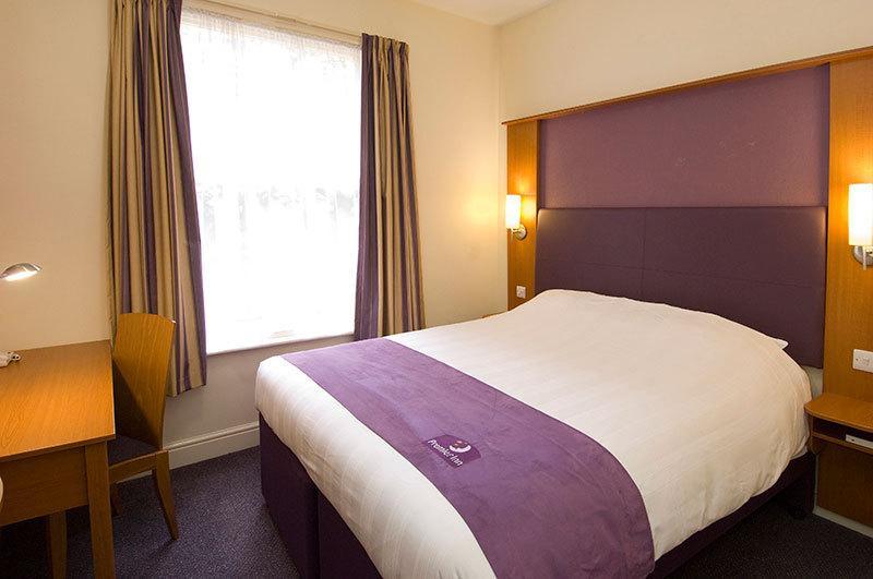 Premier Inn Liverpool City Centre - Moorfields Номер фото