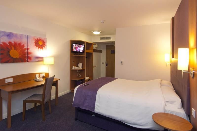 Premier Inn Liverpool City Centre - Moorfields Номер фото